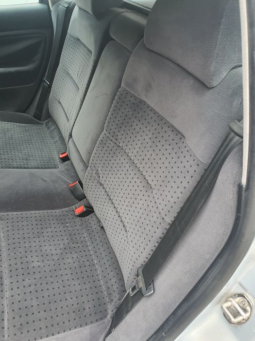 ФОЛКСВАГЕН Пасат комби 1.8