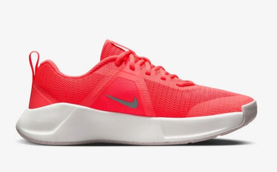 Оригинални маратонки на Nike MC Treiner 3! 44.5