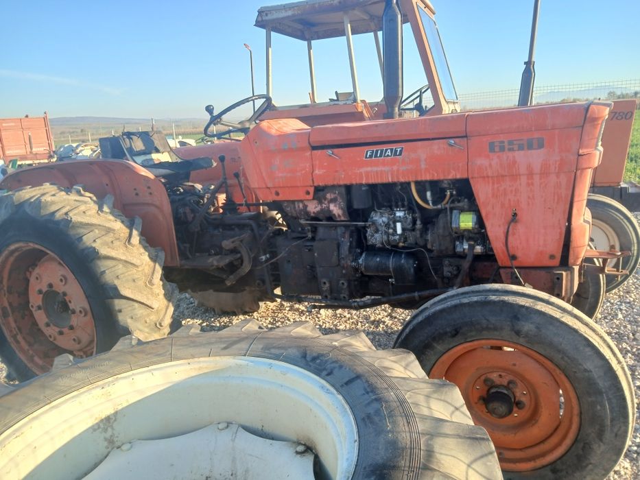 Tractor fiat 650