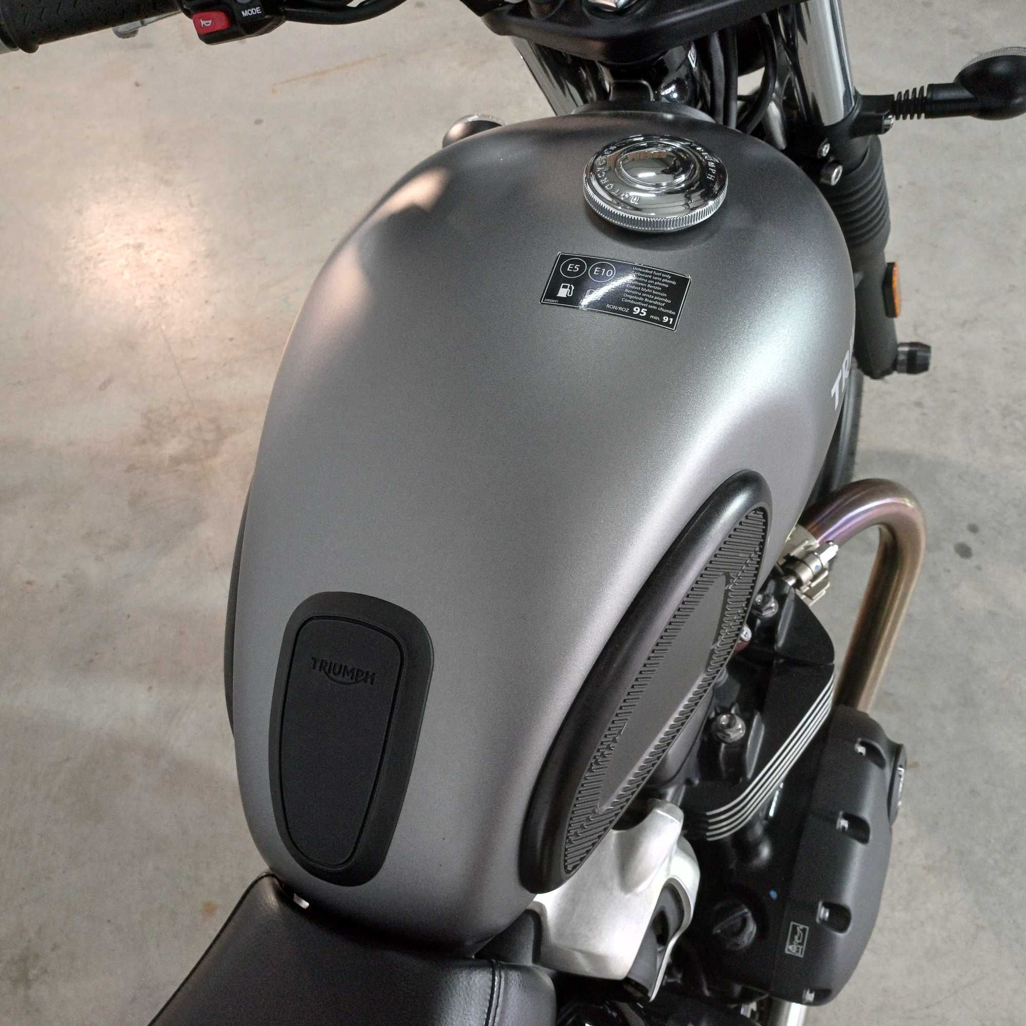 Motocicleta Triumph Speed Twin 900 ABS | TJ6419 | motomus.ro