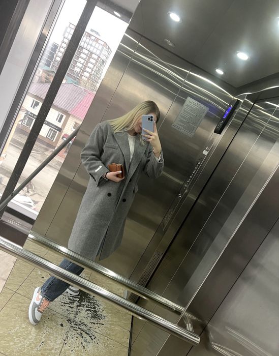 Продам женское пальто