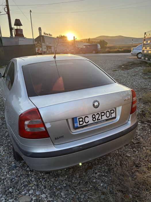 Skoda octavia 2,an 2005,1.6 benzina motor clasic