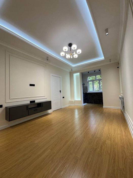 ^3в4/2/4 Евроремонт Чиланзар 18 квартал ПАРЛАМЕНТ Продаётся квартира