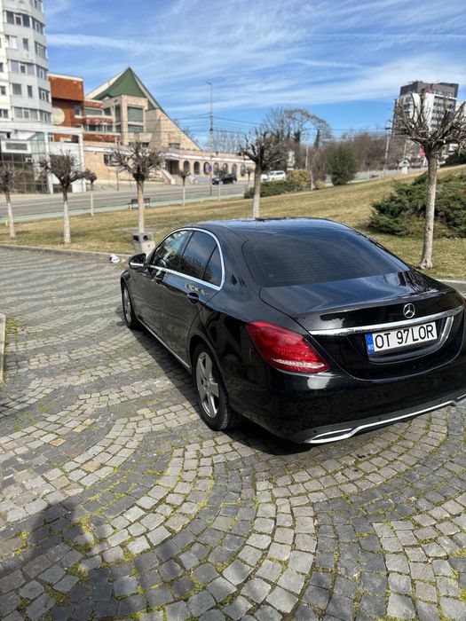 Mercedes-benz  c180d