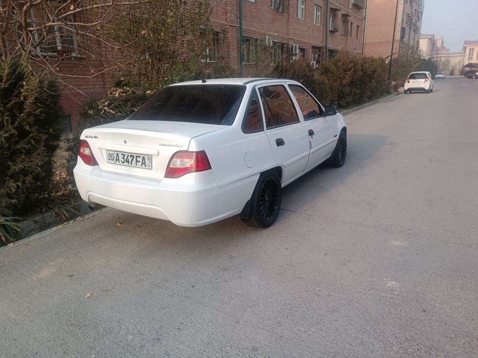 Нексия 2. Срочно сотилади.