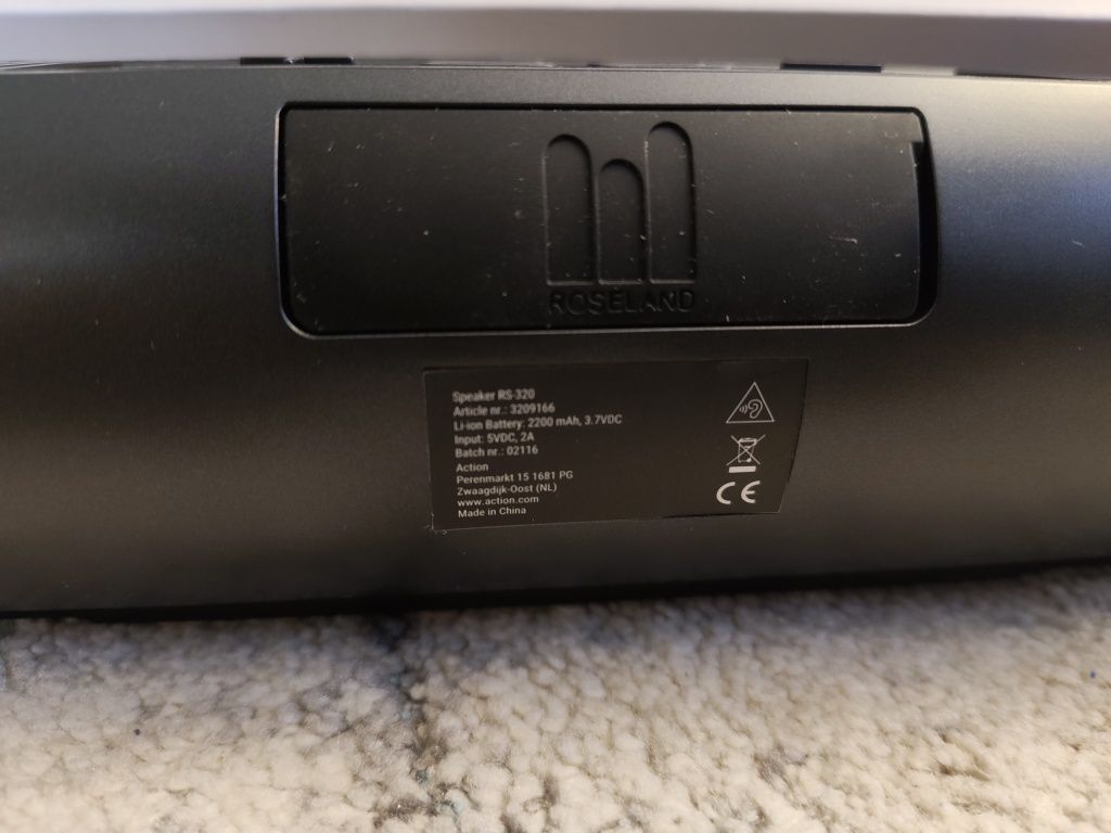 Продавам bluetooth колонка