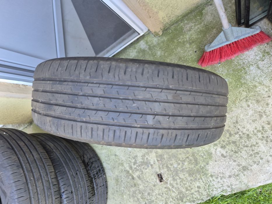 Cauciucuri de vara măsură  215/65 R17 V