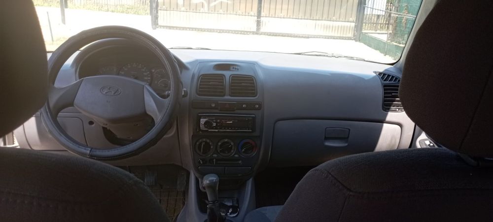 Hyundai Accent 2005