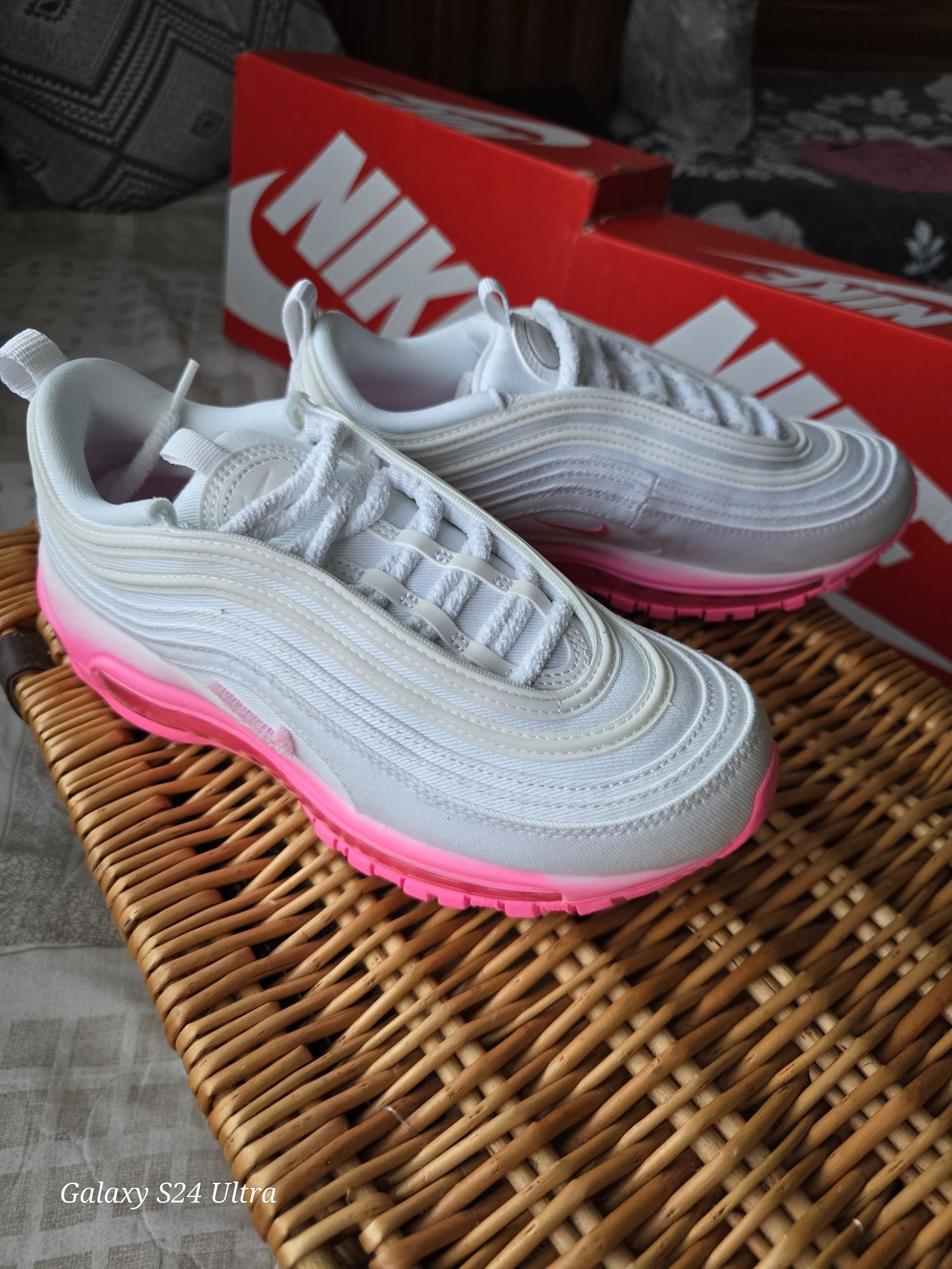 Маратонки Nike Air Max 97 SE Pink/White