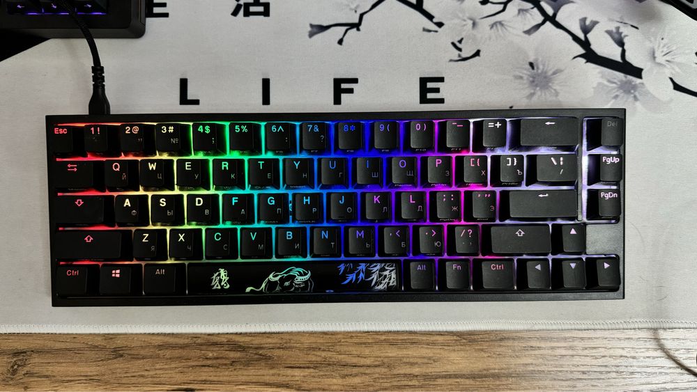 Продам игровую клавиатуру Ducky One 2 SF