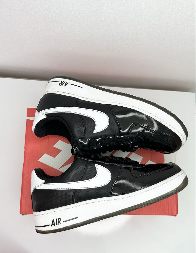 Nike Air Force 1 (43) Маратонки
