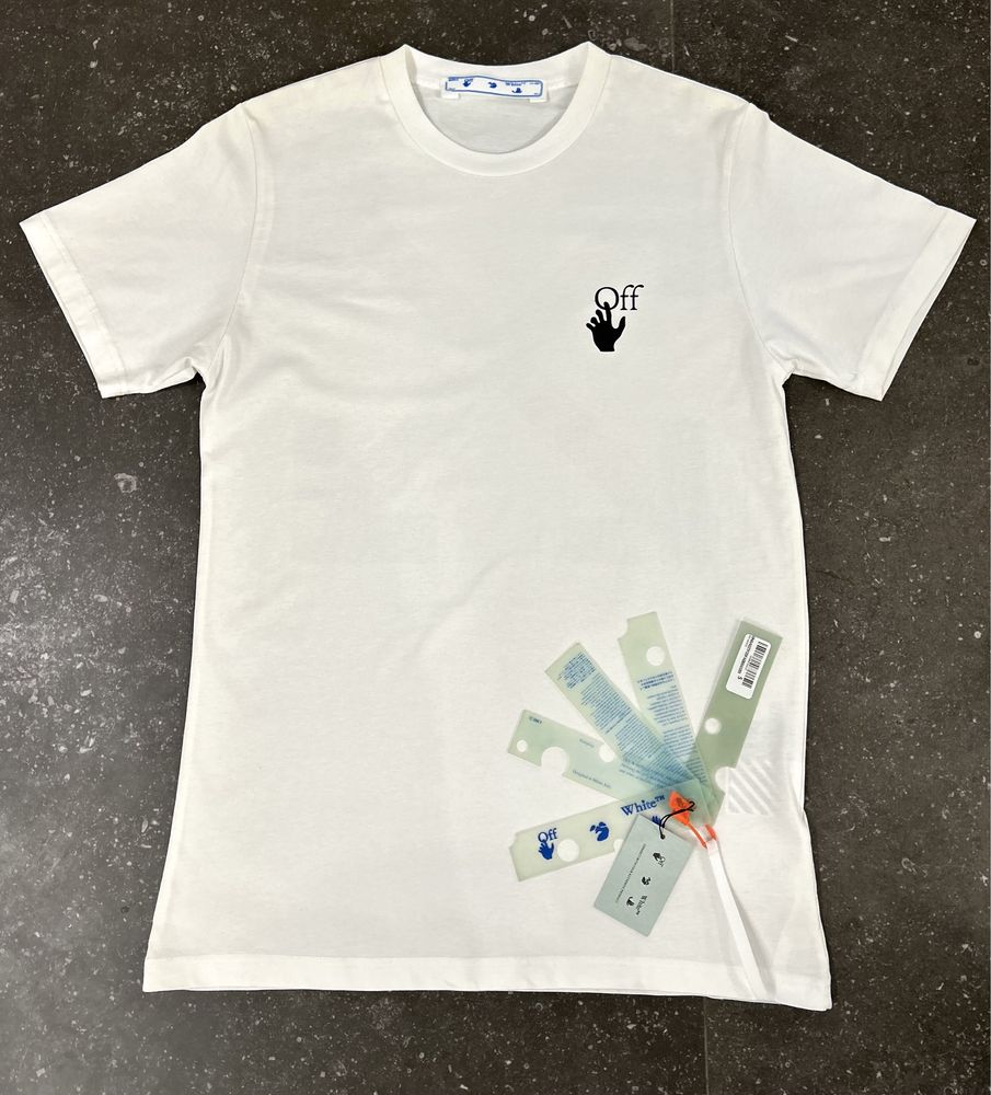 Tricou Off White Caravaggio print• Calitate Luxury• 100% Bumbac