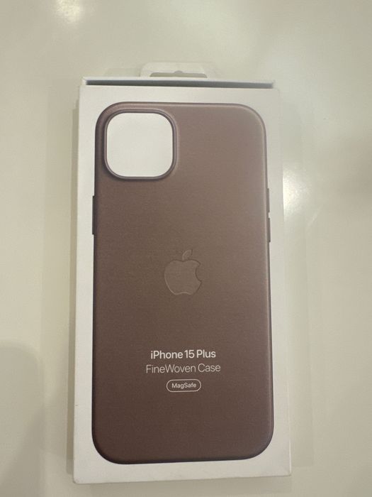 Кейс за iPhone 15 Plus - Fine Woven Case