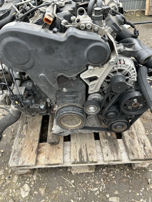 Dezmemebrez audi a4 b8