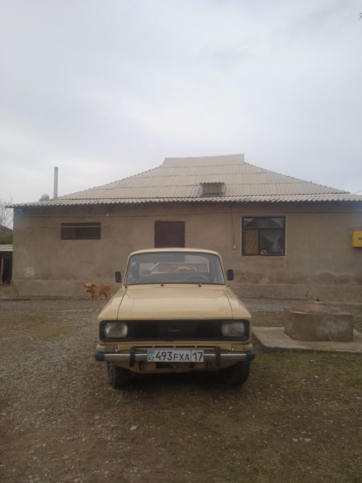 Продам Москвич АЗЛК 2140 с прицепом