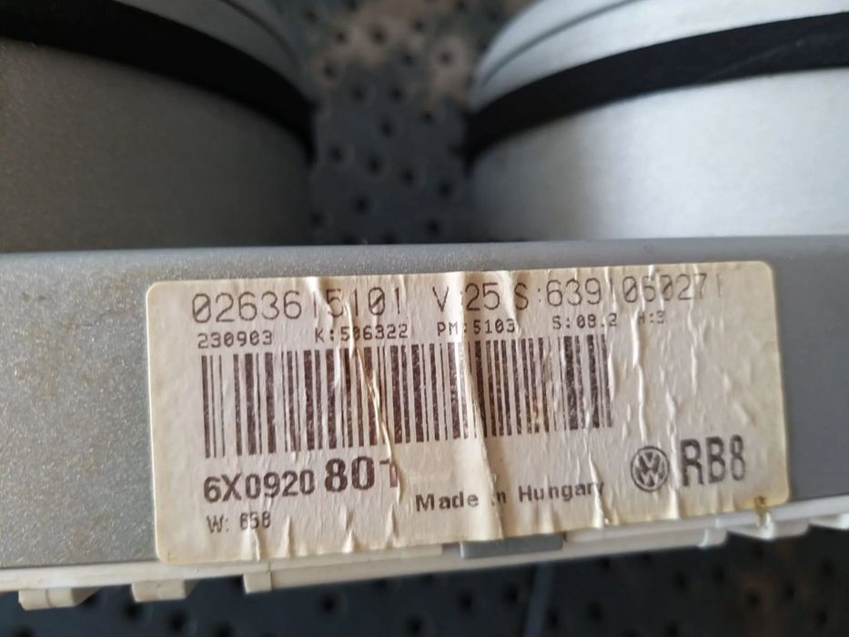 Ceasuri bord benzina vw lupo 6x1 6e1 0263615101 6x0920801