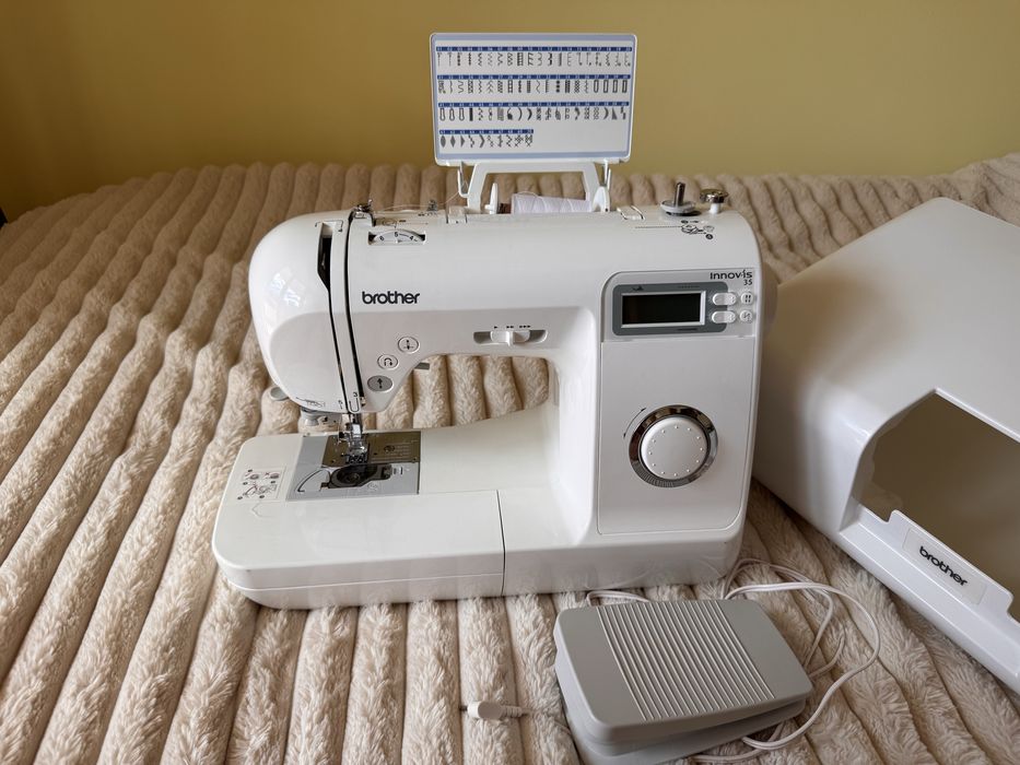 Masina de cusut Brother Innov-is 35 cu 70 de cusaturi