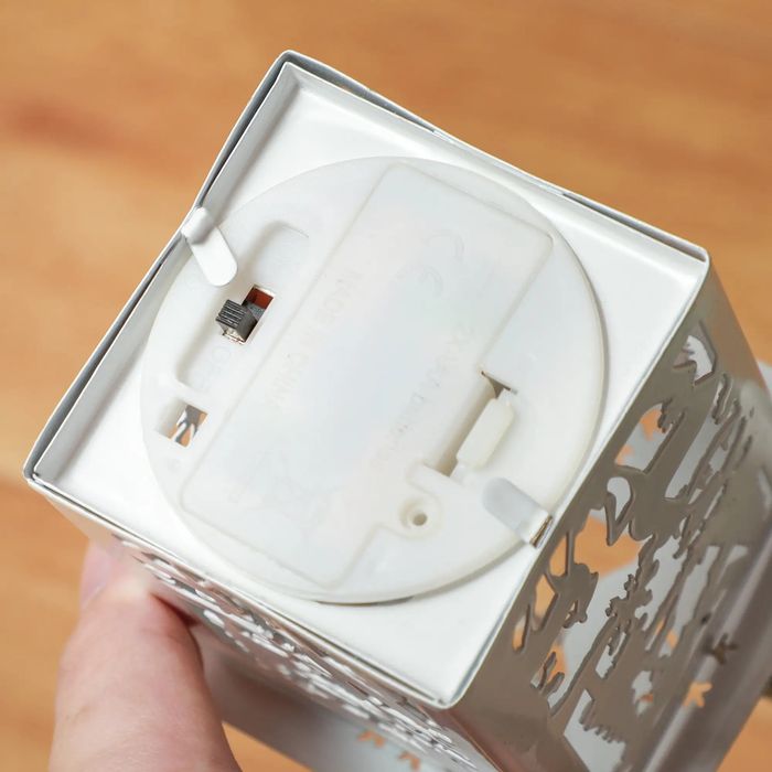 Коледен гном HOMCOM с лед фенер с батерии, устойчив на атмосферни в-я