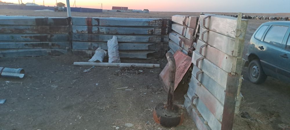 Продам клавиши для забора