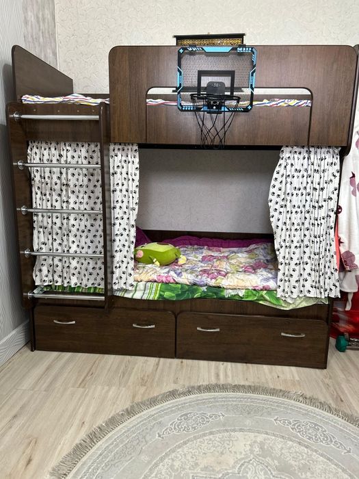 Кровать двухярусная