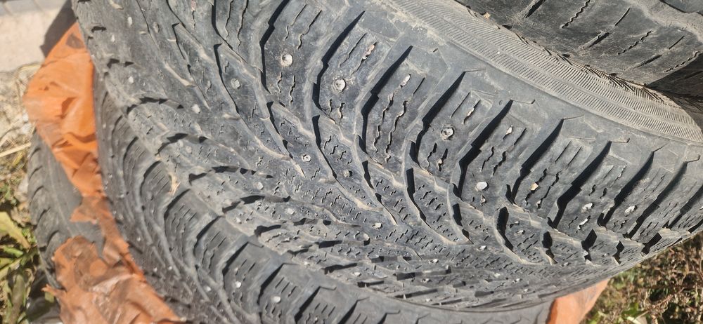 Резина шипованные