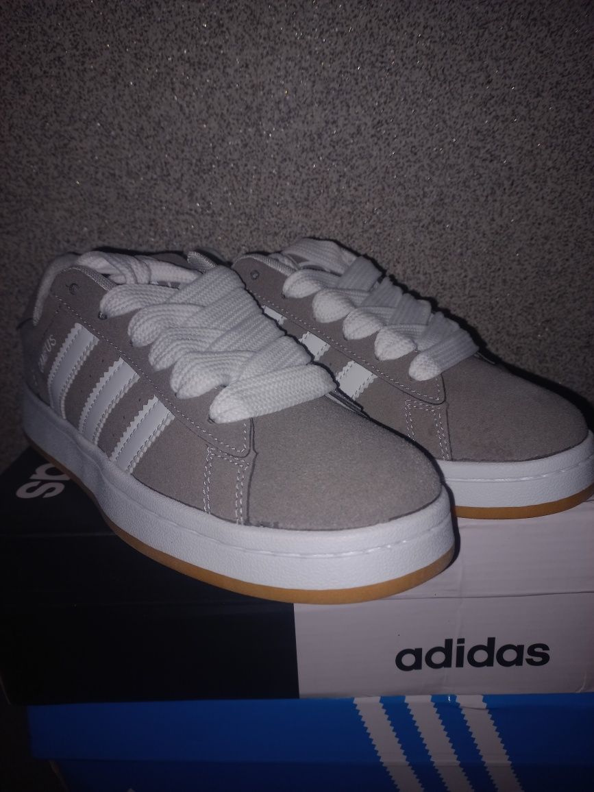 Adidas campus 00s