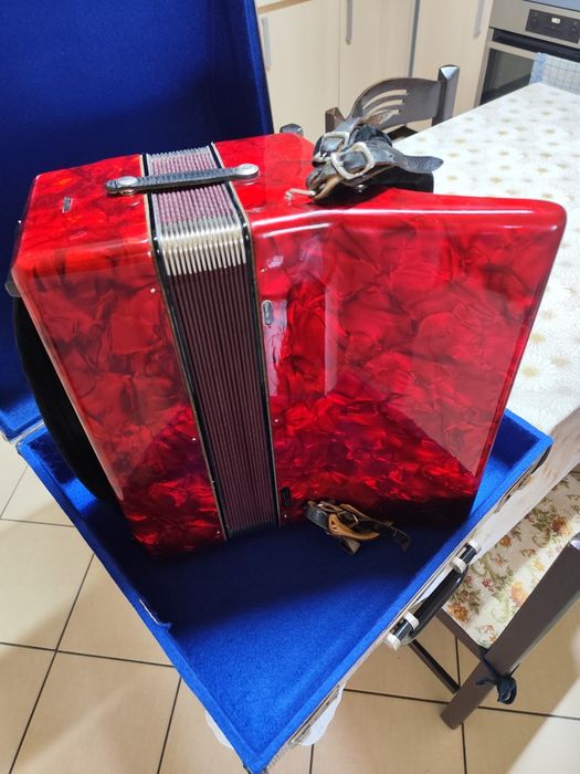 Acordeon Royal standard 80 bass