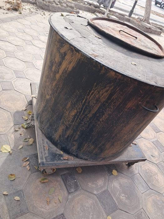 Тандир загатовка столи билан сотилади