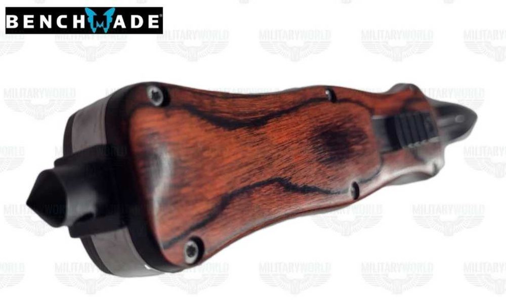 Briceag Benchmade McHenry D2 automatic knife with front snap closure