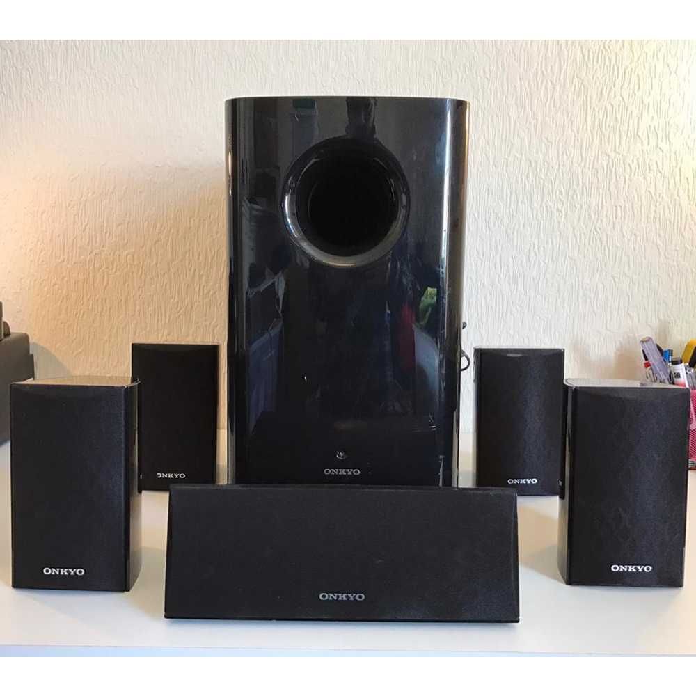 Аудио система за домашно кино ONKYO 5.1 / HTP-528 SKS-HT528 Silver