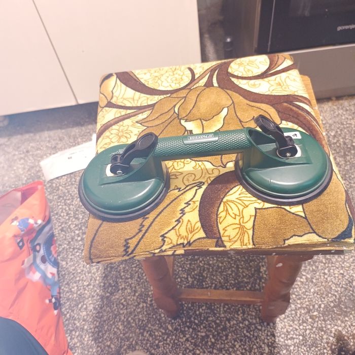 Mâner ventuză pentru cărat geamuri și oglinzi