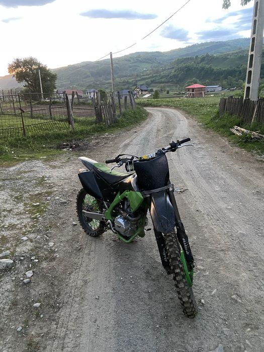 Cross kawasaki kxf 250 motor schimbat