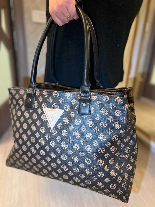 Geanta GUESS originala