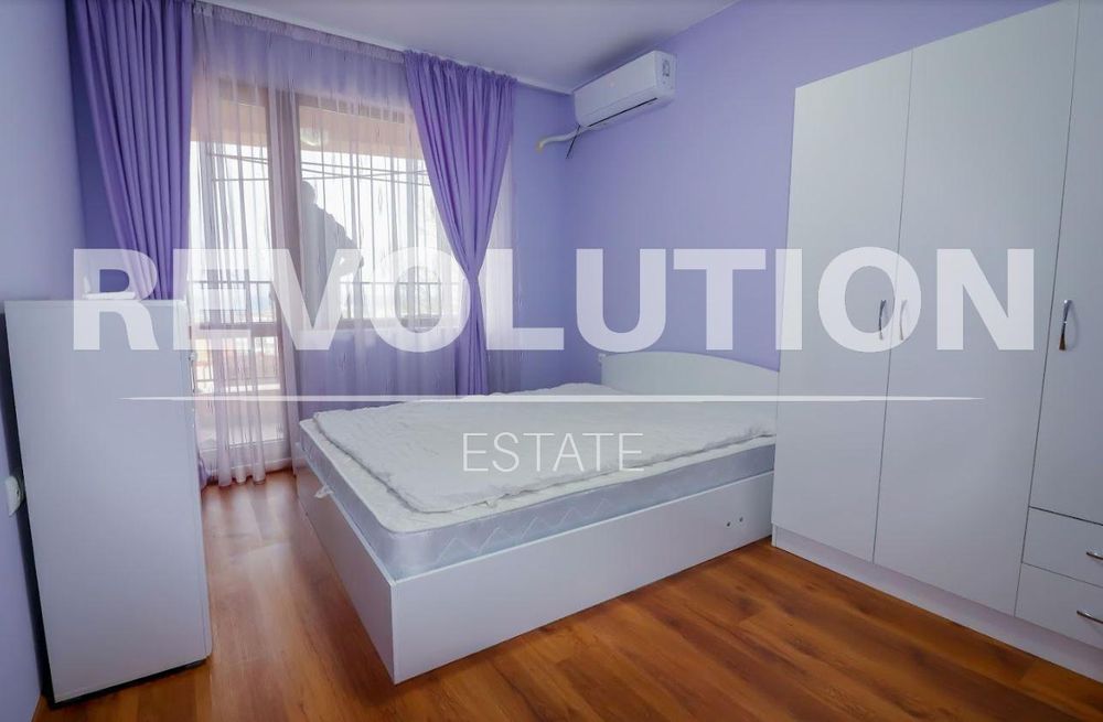 Тристаен апартамент в района на Възраждане 3!