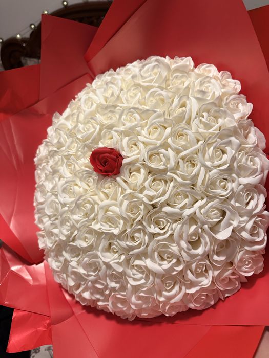 buchet trandafiri 101