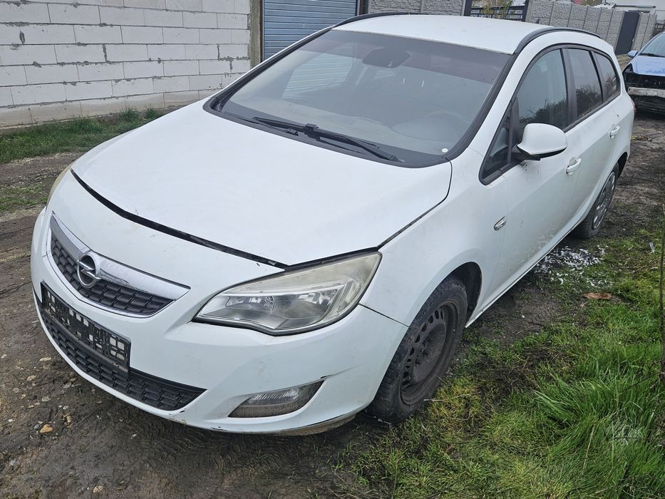 Piese opel astra j 2.0 si 1.3