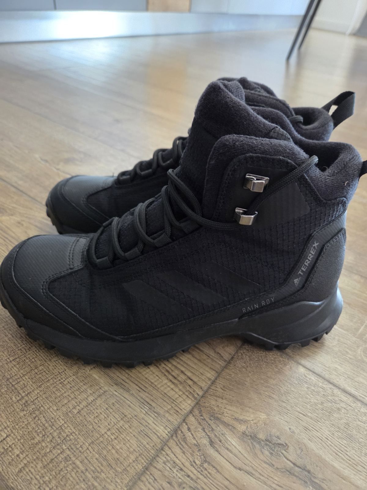 Зимни обувки Тerrex Heron Mid Cw Cp AC7841