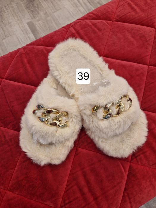 Тапочки женские домашние