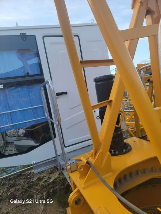 Bashenniy kran 2023 yilda ishlab chiqarilgan