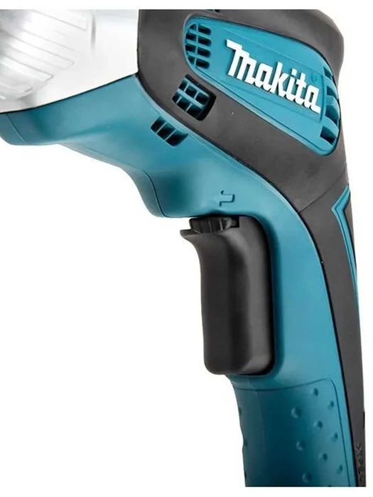 Shurupovyort Makita TD0100 НДС bilan
