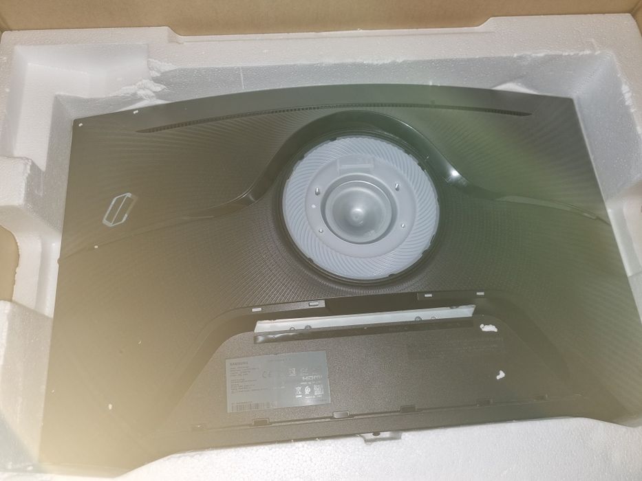 Монитор Samsung Odyssey G7 НОВ , 27"