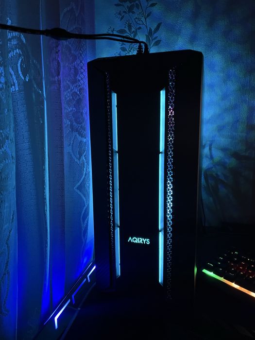 Геймърски сетъп, компютър Intel Core i5-12400F, RTX™ 4060 OC 8GB GDDR6