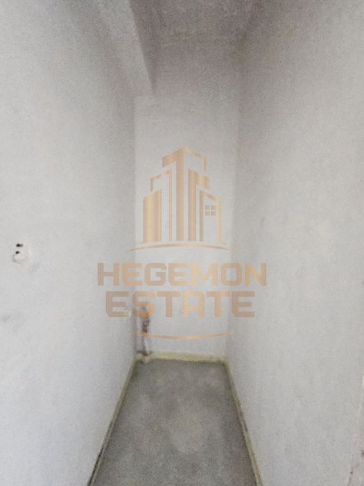 Продава се Двустаен апартамент в Варна, Кайсиева градина - 75 кв.м за 1400 €/кв.м - Снимка #7