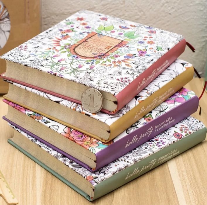 Блокнот-книга с цветными страницами в европейском стиле