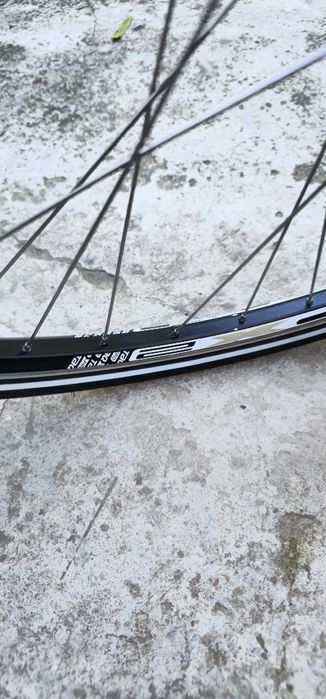 Vând bicicletă trekking Morrison T4.0