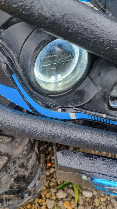Faruri can am outlander
