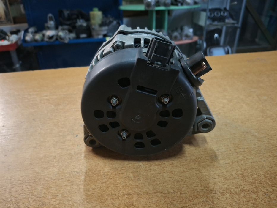 Alternator Ford Focus 2 C-Max 1.8 tdci