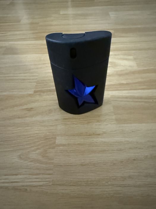 Mugler a men stellar original