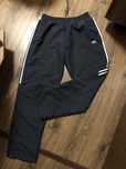 Pantaloni sport barbati
