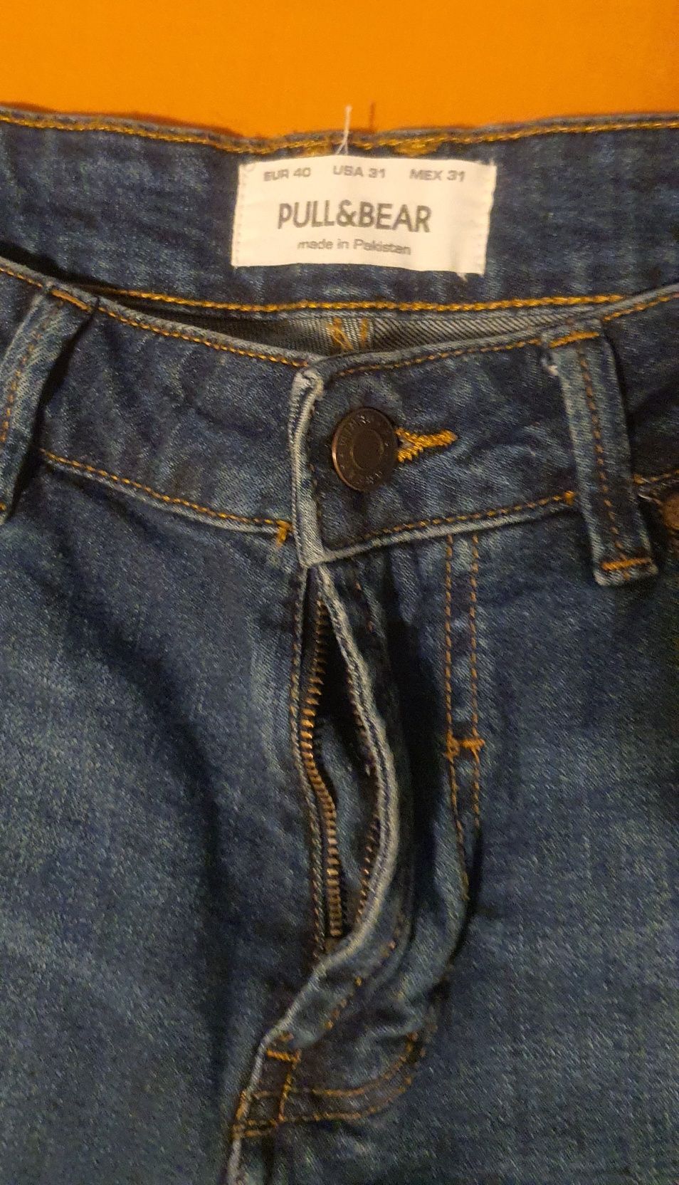 Pantaloni scurti Pull& Bear masura 31/M